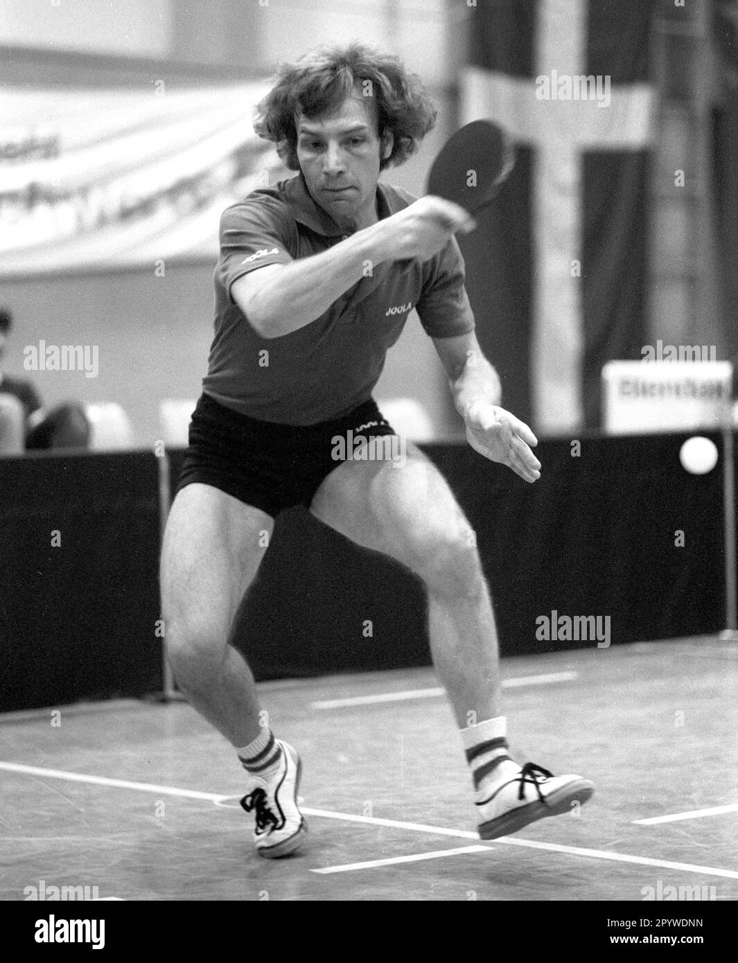Tennis da tavolo Gran Premio di Germania 23.05.1981: John Hilton Action. [traduzione automatica] Foto Stock