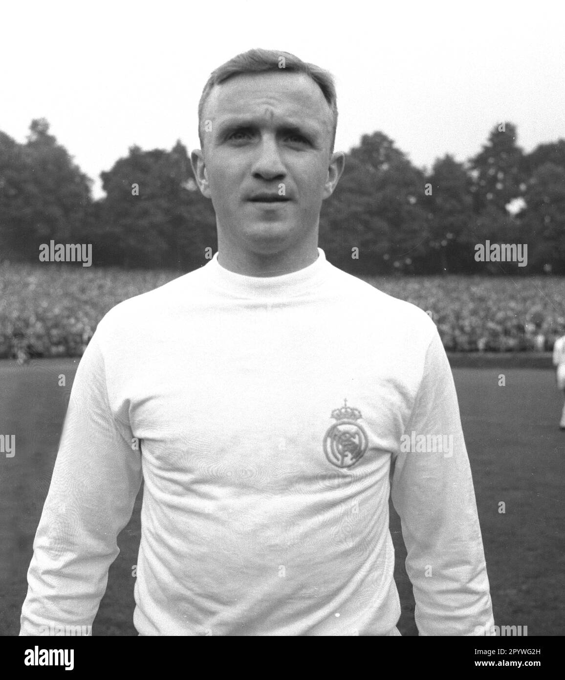 Partita internazionale amichevole: 1. FC Köln - Real Madrid 4:5/13.08.1960. José Emilio Santamaria (Real Madrid) ritratto. Solo per uso giornalistico! Solo per uso editoriale! [traduzione automatica] Foto Stock