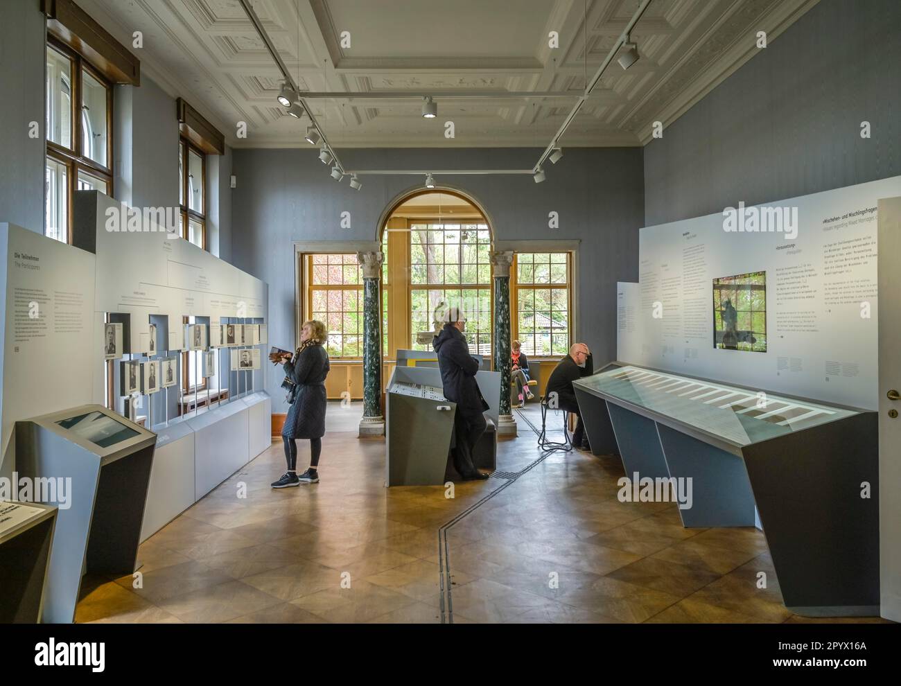 Exhibition, House of the Wannsee Conference, Am Grossen Wannsee, Wannsee, Steglitz-Zehlendorf, Berlino, Germania Foto Stock