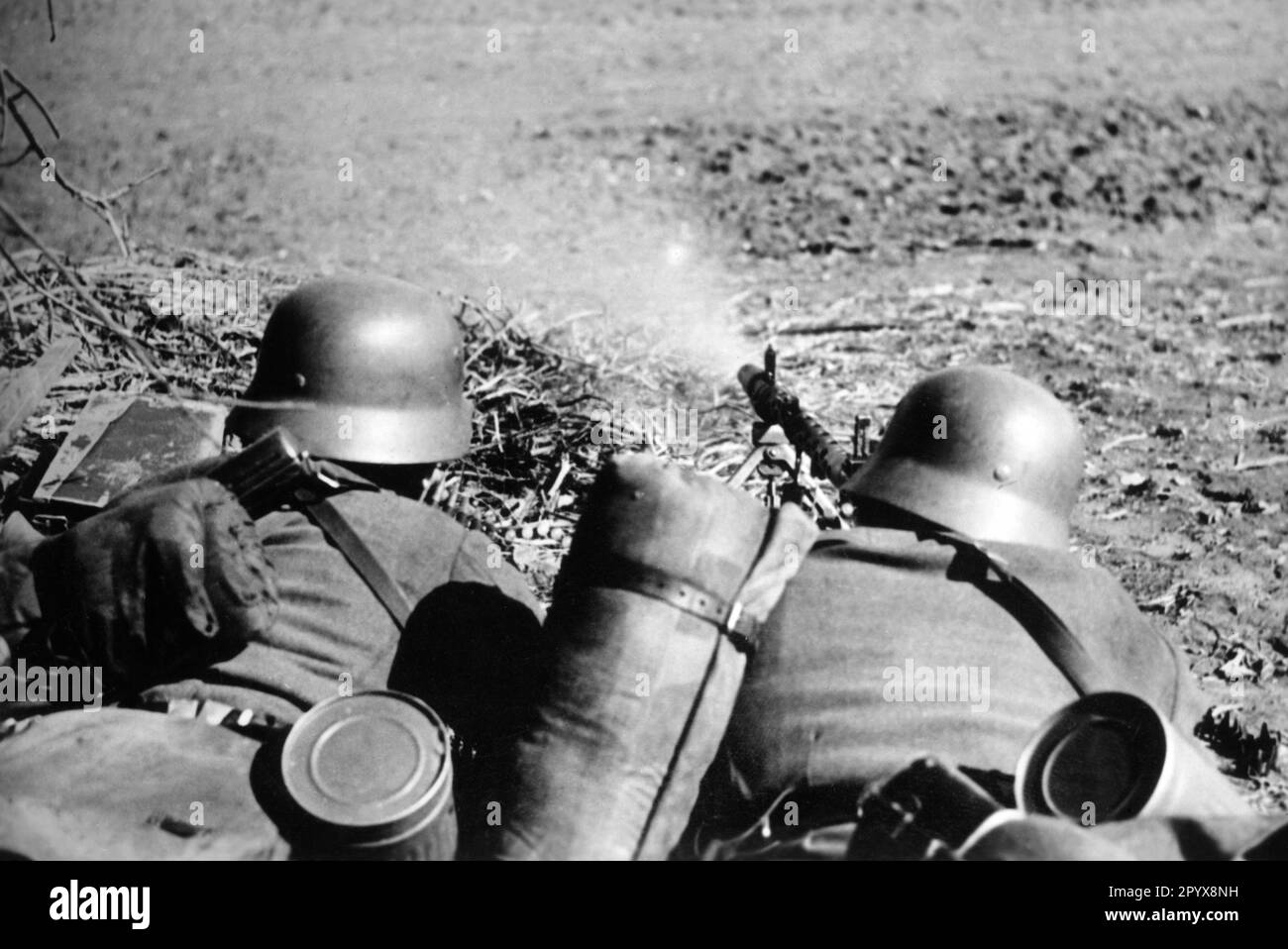 Soldati tedeschi con un MG 34 durante l'addestramento prima della campagna in Francia. Foto: Klim [traduzione automatica] Foto Stock
