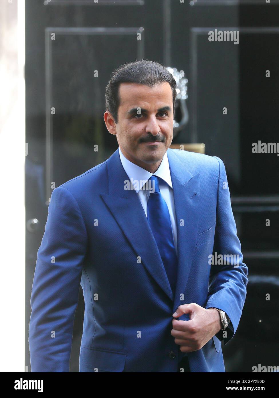Londra, Regno Unito. 5th maggio, 2023. Sheikh Tamim bin Hamad al Thani, Emir del Qatar, visita Downing Street n. 10. Credit: Uwe Deffner/Alamy Live News Foto Stock