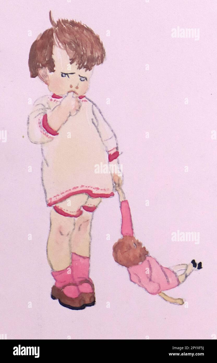 Originale ingenua arte da un album edoardiano keepsake, c1923: Una piccola ragazza, timida, tenendo una bambola per il suo braccio. Foto Stock