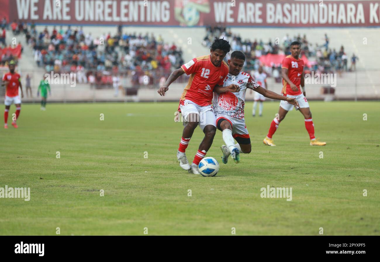 Bishwanath Ghosh (Red J-12) Bangladesh Premier League 2022-23 partita tra Basundhra Kings e Bangladesh Muktijoddha SKC Foto Stock