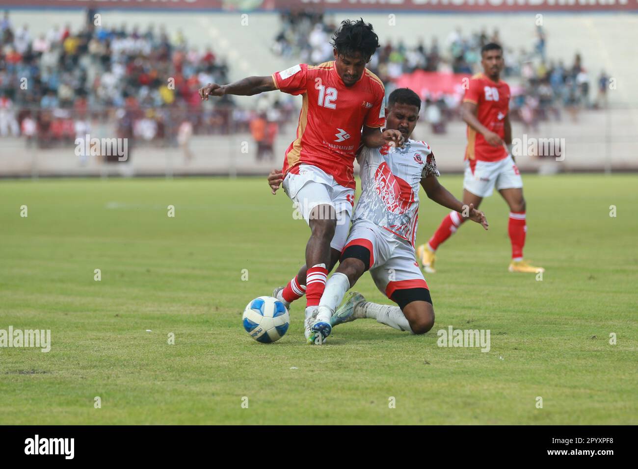 Bishwanath Ghosh (Red J-12) Bangladesh Premier League 2022-23 partita tra Basundhra Kings e Bangladesh Muktijoddha SKC Foto Stock