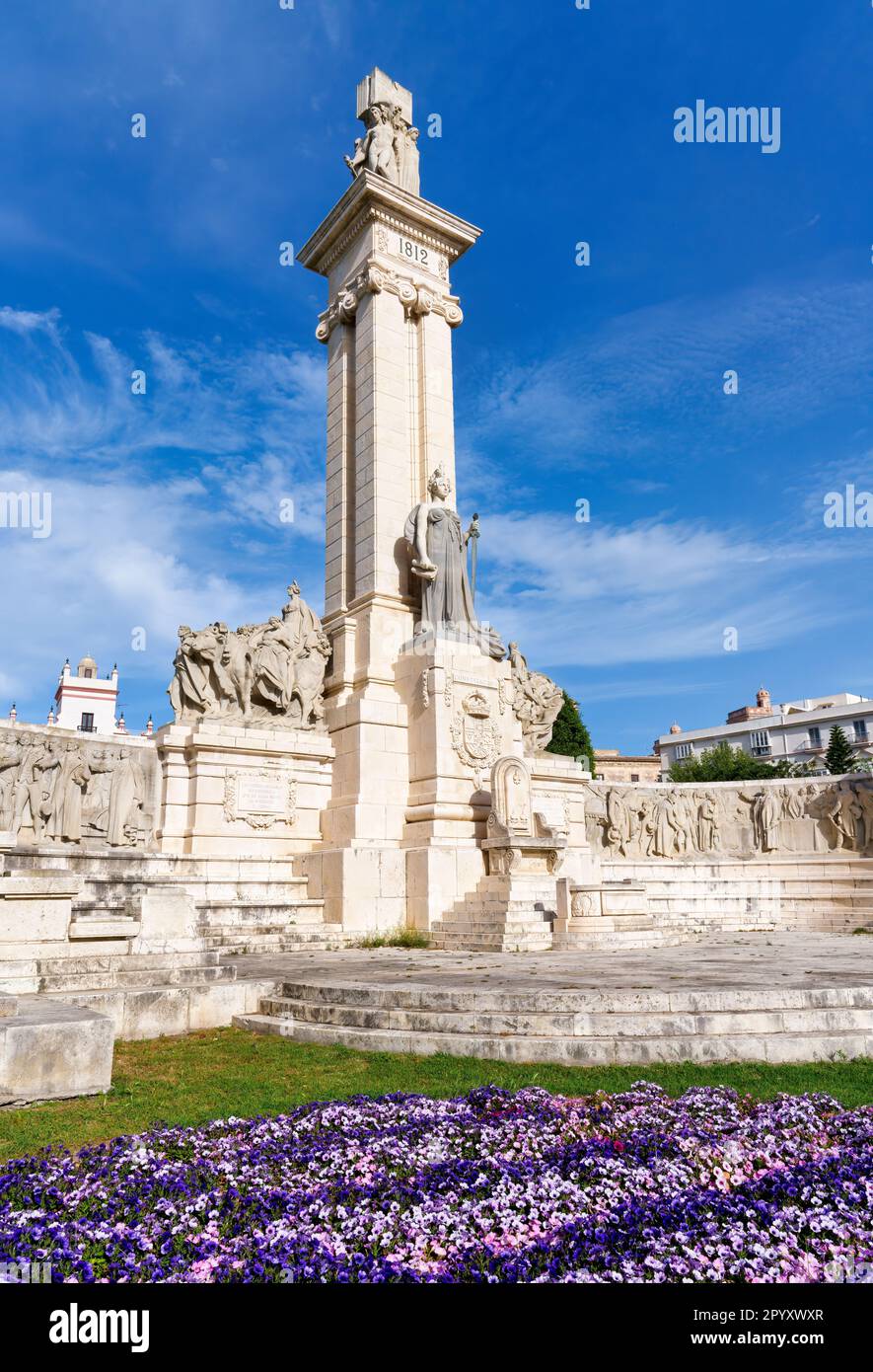 Il Monumento alla Costituzione del 1812 è un monumento a Cádiz, Spagna, che commemora il centenario della firma della Costituzione del 1812 Foto Stock