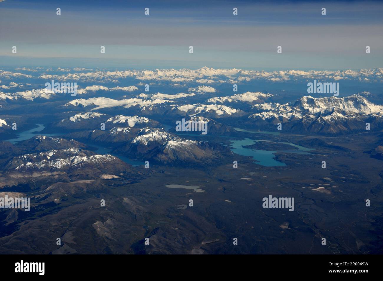 Veduta aerea del Cerro San Lorenzo, del parco nazionale Perito Moreno e del campo di ghiaccio della Patagonia settentrionale Foto Stock