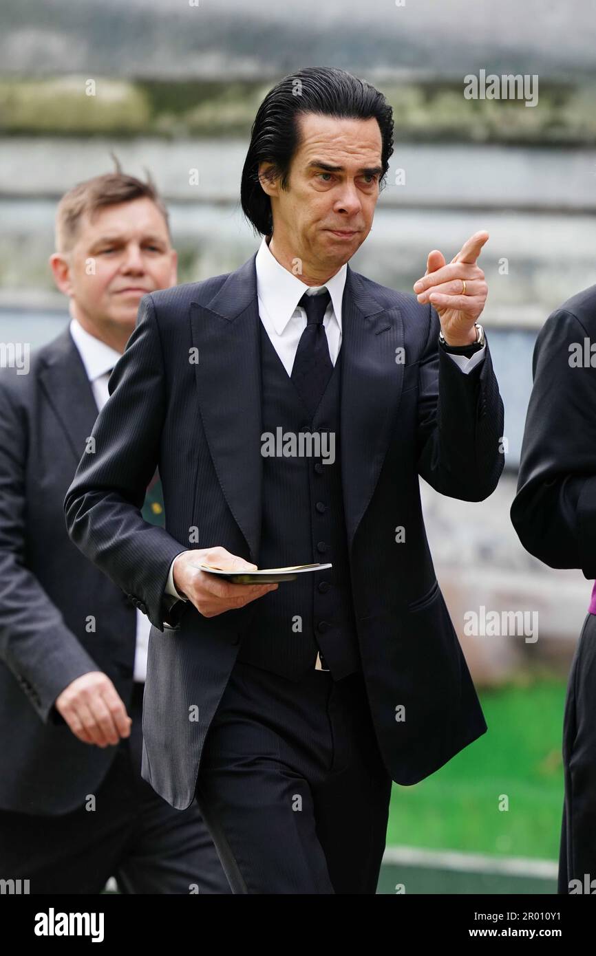 Nick Cave arriva prima della cerimonia di incoronazione di Re Carlo III e della Regina Camilla all'Abbazia di Westminster, Londra. Data immagine: Sabato 6 maggio 2023. Foto Stock