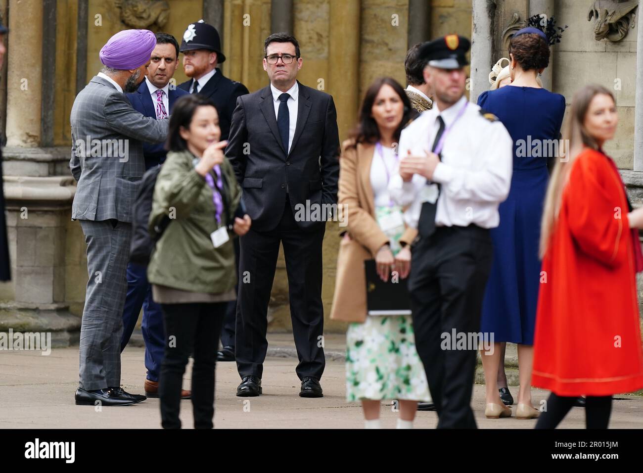 Andy Burnham, sindaco di Manchester, arriva in vista della cerimonia di incoronazione del re Carlo III e della regina Camilla all'Abbazia di Westminster, Londra. Data immagine: Sabato 6 maggio 2023. Foto Stock