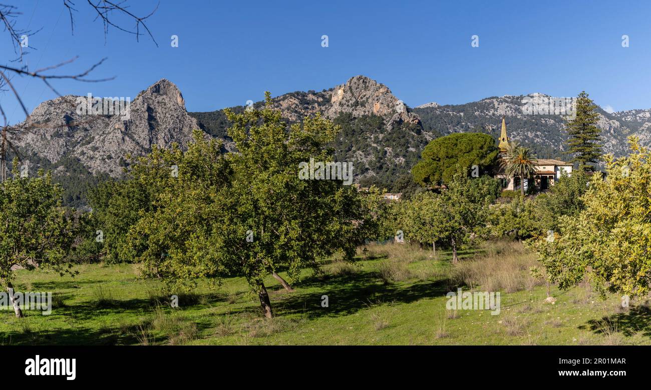 Villa Francisca, casa modernista, eretta nel 1908, Bunyola, Maiorca, Isole Baleari, Spagna. Foto Stock