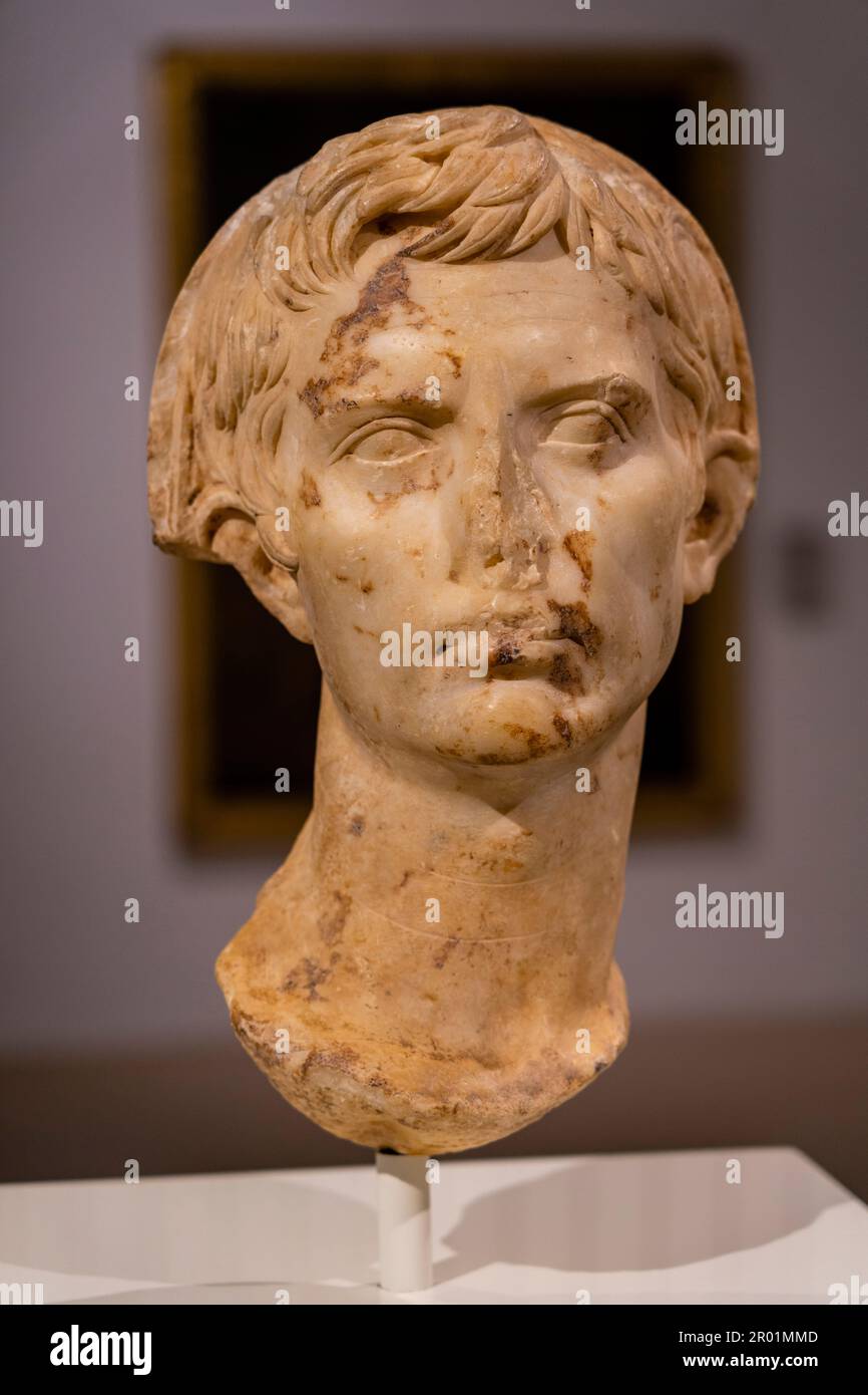 Capo di Cesare Augusto velato, 30 prima di Cristo, marmo, Pollentia, Museu de Mallorca, Palma, Maiorca, Spagna. Foto Stock