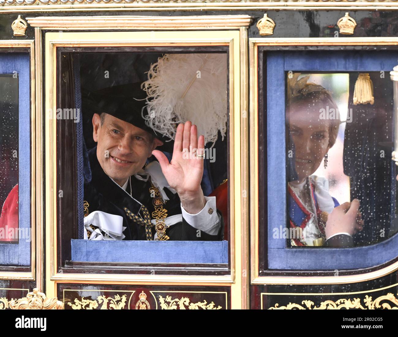 Londra, Regno Unito. 06th maggio, 2023. Londra, Regno Unito. 6th maggio 2023. Sophie, contessa di Wessex e Principe Edoardo, Duca di Edimburgo viaggiano lungo il Mall durante l'incoronazione di Re Carlo. Credit: Doug Peters/Alamy Live News Foto Stock