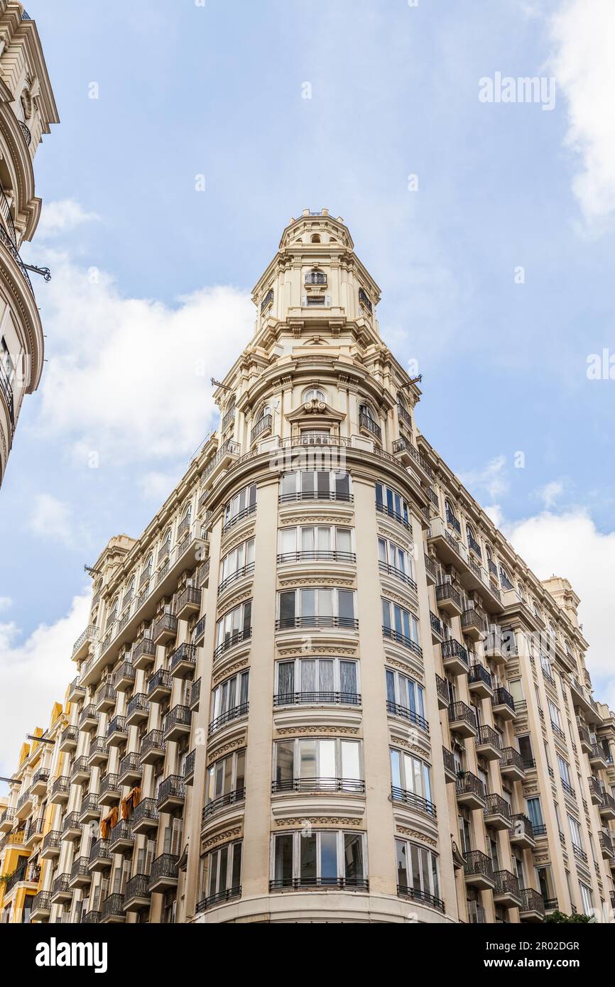 Spagna, Valencia. Panorama di Plaza de Ayuntamiento Foto Stock