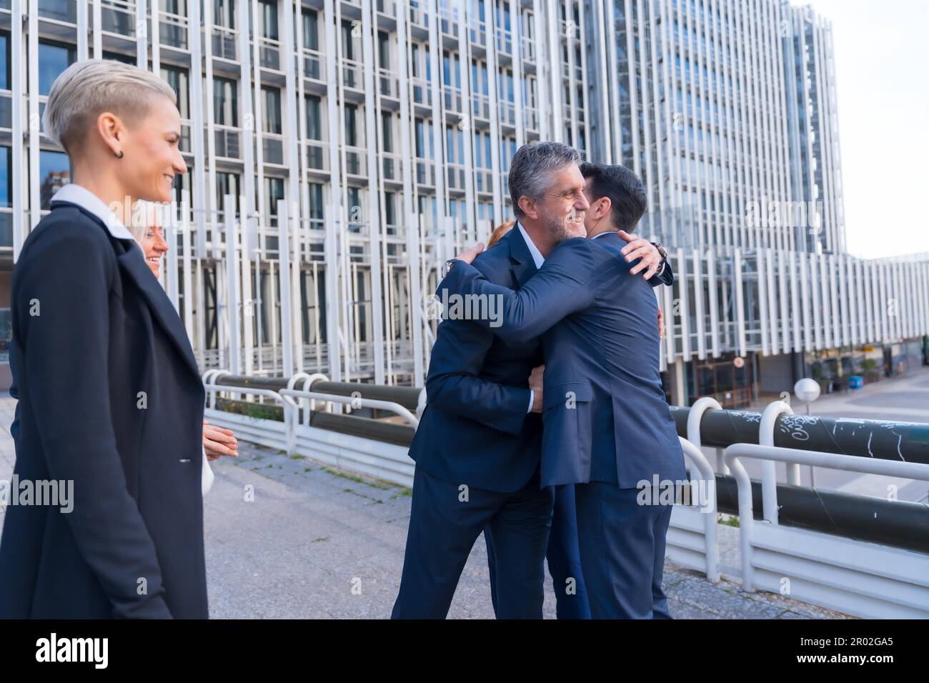 I dirigenti aziendali si riunano nel Business Hub Foto Stock