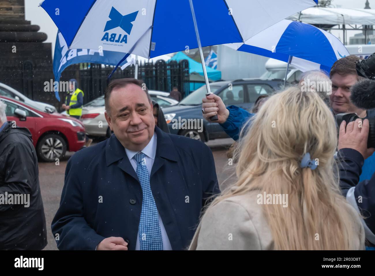 Glasgow, Scozia, Regno Unito. 6th maggio, 2023. L'ex primo ministro Alex Salmond si unisce ai sostenitori dell'indipendenza scozzese per marciare da Kelvingrove Park attraverso il centro della città a un rally a Glasgow Green. L'evento è stato organizzato dal gruppo All Under One Banner. Credit: SKULLY/Alamy Live News Foto Stock