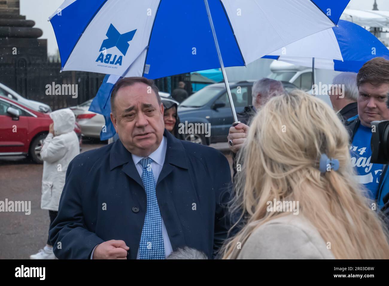 Glasgow, Scozia, Regno Unito. 6th maggio, 2023. L'ex primo ministro Alex Salmond si unisce ai sostenitori dell'indipendenza scozzese per marciare da Kelvingrove Park attraverso il centro della città a un rally a Glasgow Green. L'evento è stato organizzato dal gruppo All Under One Banner. Credit: SKULLY/Alamy Live News Foto Stock