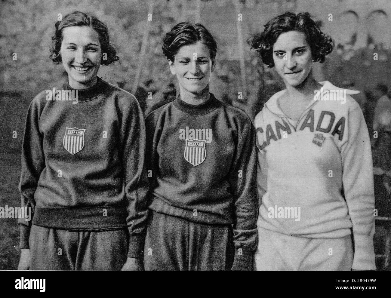 Olimpiadi del 1932, Los Angeles. I finalisti nell'evento high jump. L'oro è andato a Jean Shiley (USA) l'argento a Babe Didrikson (USA) e il bronzo a Eva Dawes (Canada) Foto Stock