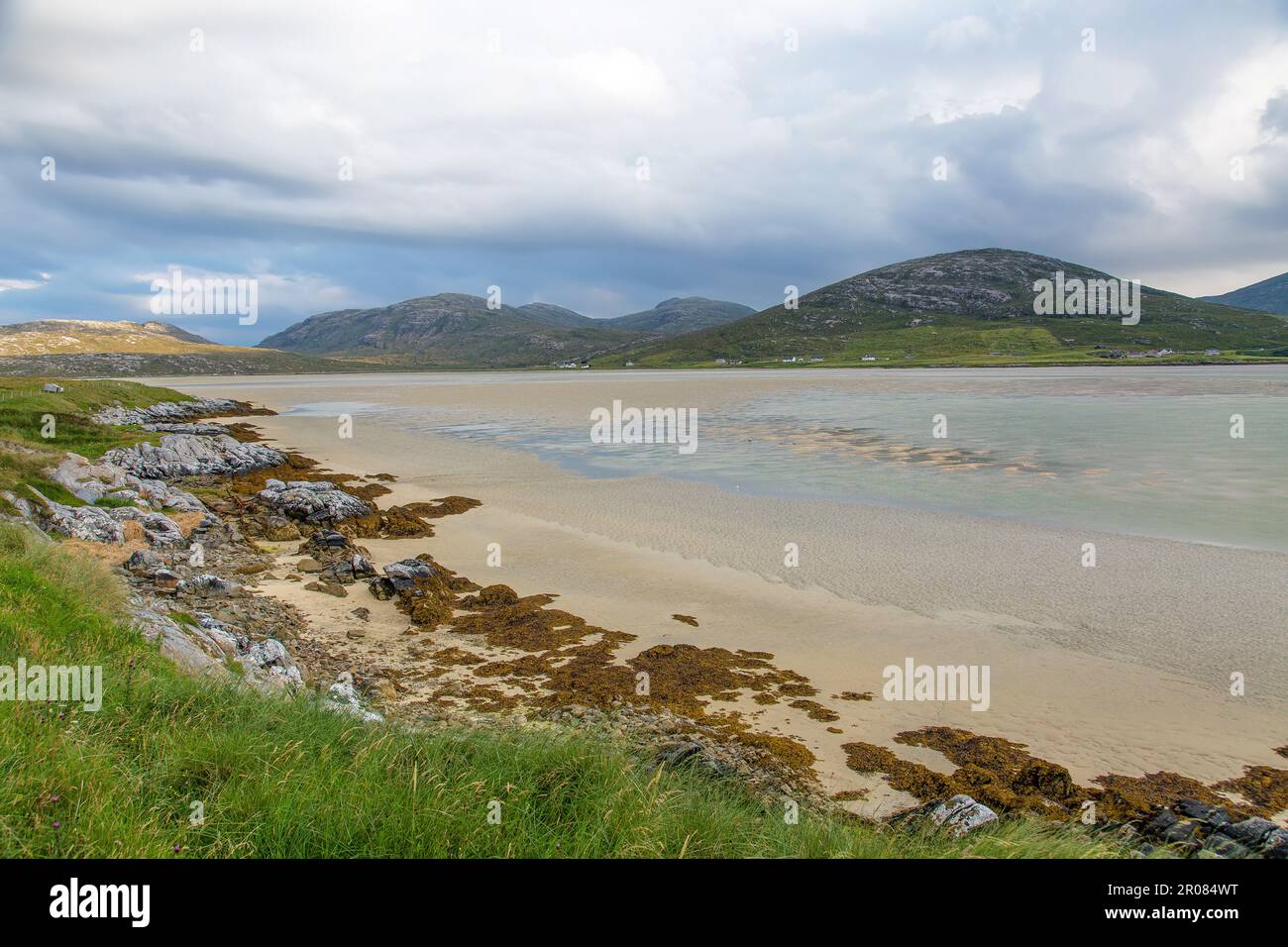 Corsi d'acqua turchesi a Luskentyre Beach, Harris, Isola di Harris, Ebridi, Ebridi esterne, Western Isles, Scozia, Regno Unito, Gran Bretagna Foto Stock