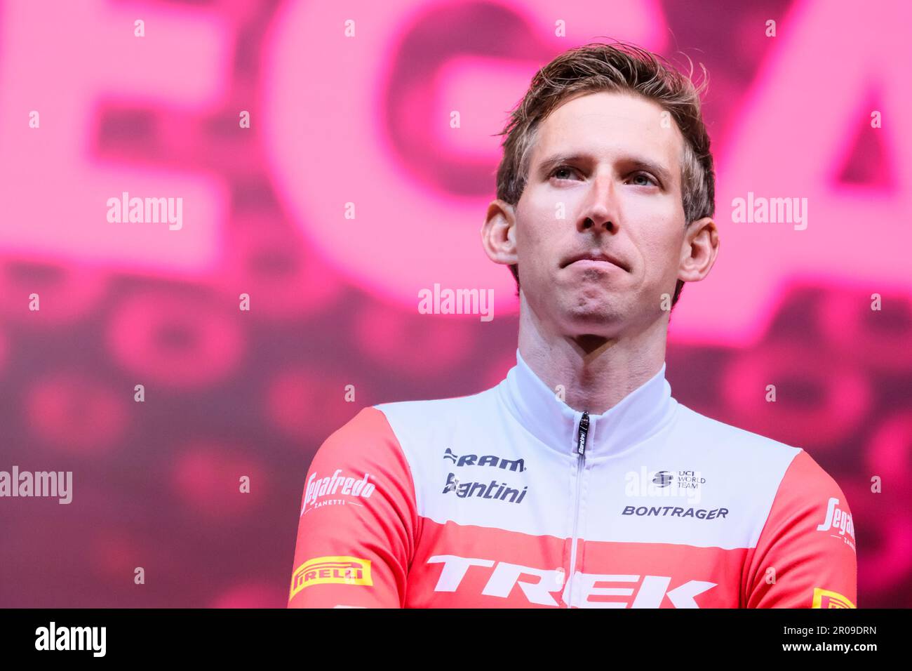 Bauke Mollema dei Paesi Bassi - Trek - Segafredo visto durante il giro d'Italia 106th 2023. La cerimonia di apertura della presentazione del team per il giro d'Italia 2023 106th, a Pescara Foto Stock