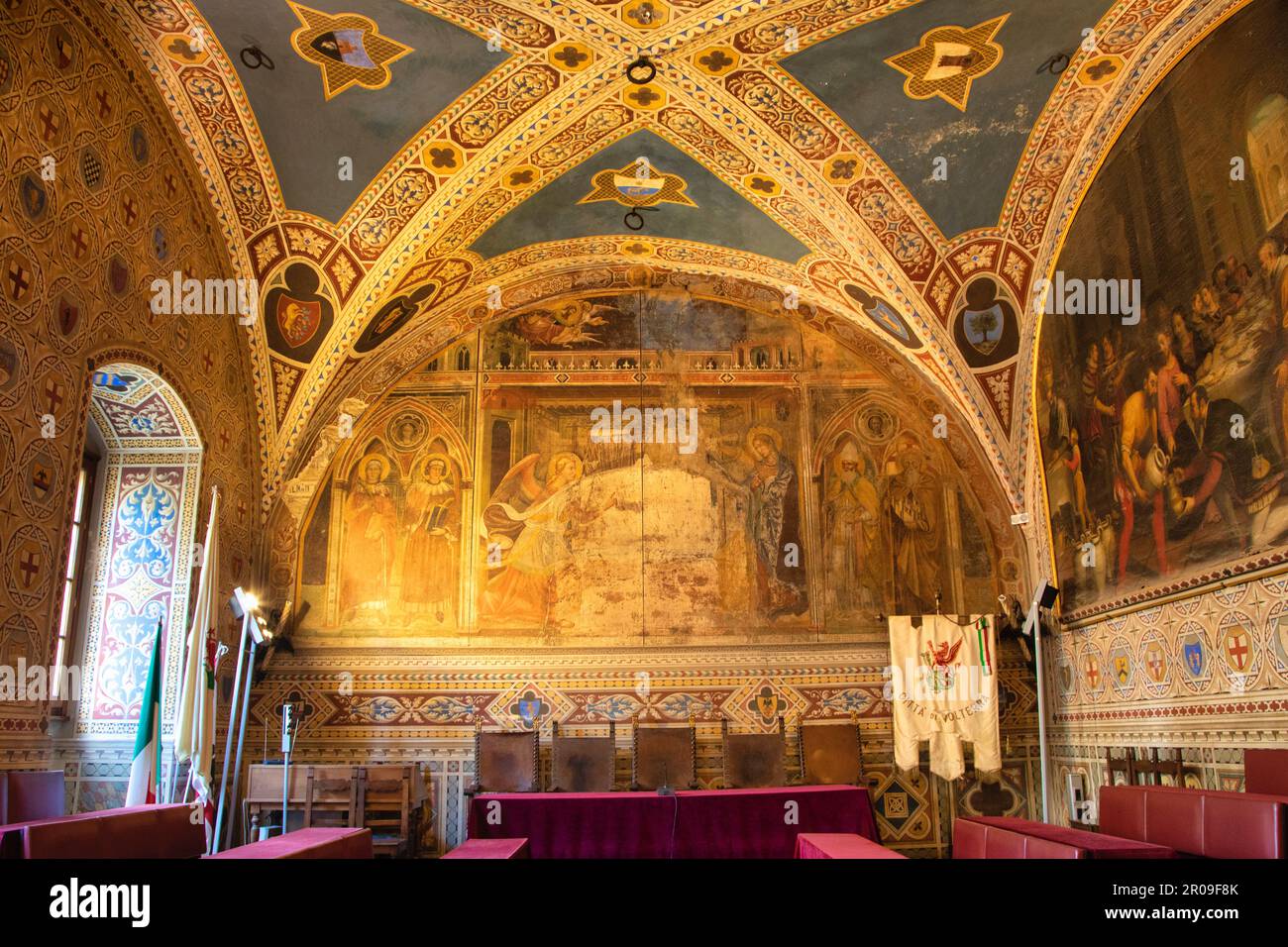 L'interno del Palazzo dei Priori a Volterra. Foto Stock