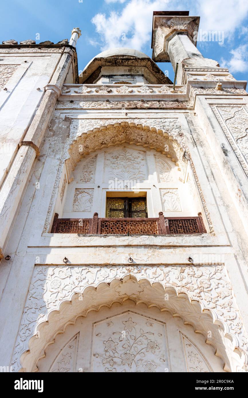 Esterno del Bibi Ka Maqbara - baby Taj Mahal - in Aurangabad, Maharashtra, India, Asia Foto Stock