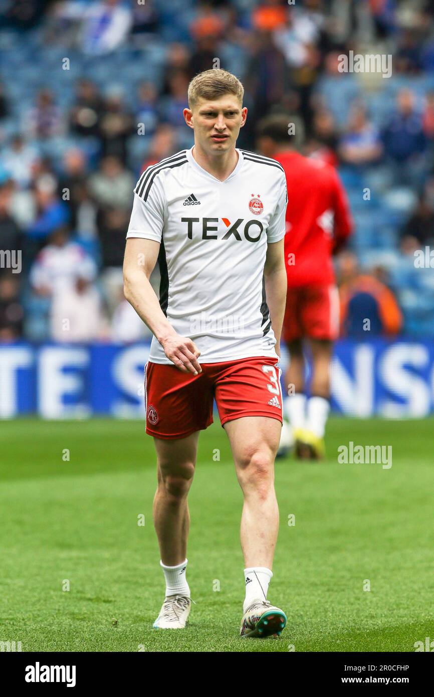 Jack MacKenzie, calciatore professionista, attualmente difensore dello Scottish Premiership Club di Aberdeen. Immagine acquisita durante un corso di formazione e. Foto Stock