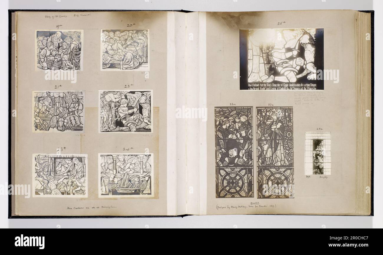 Disegni 19a-28a. Morris & Company Windows Book - Album fotografico di disegni in vetro colorato, 1900-1910. Libro di registrazione del disegno. Fotografo: Frederick Hollyer. Editore: HC Marillier. Fotografie di cartoni animati a vetrate di Dante Gabriel Rossetti, Ford Madox Brown, William Morris, Edward Burne-Jones, Simeon Solomon e Philip Webb, datate dal 1862 e numerate dal 1a al 297a con sei pagine fotografiche architettoniche aggiuntive. Foto Stock