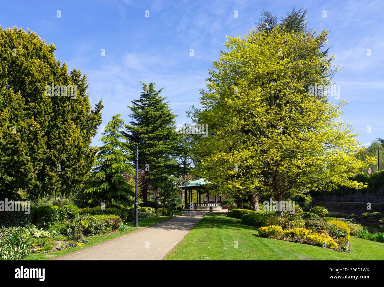 Belper Derbyshire Bandstand nel Belper River Gardens Belper Derbyshire Inghilterra Regno Unito GB Europa Foto Stock
