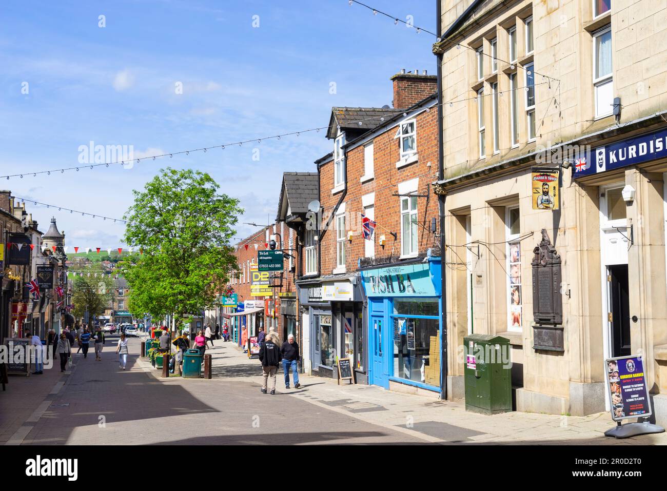 Negozi e attività di Belper Derbyshire in King Street, Belper, Derbyshire, Inghilterra, Regno Unito, GB, Europa Foto Stock