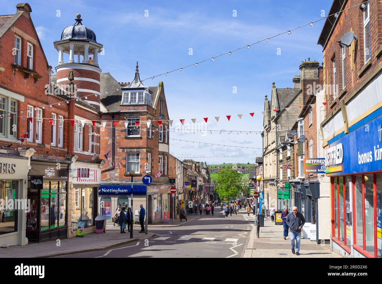 Negozi e attività di Belper Derbyshire in King Street, Belper, Derbyshire, Inghilterra, Regno Unito, GB, Europa Foto Stock