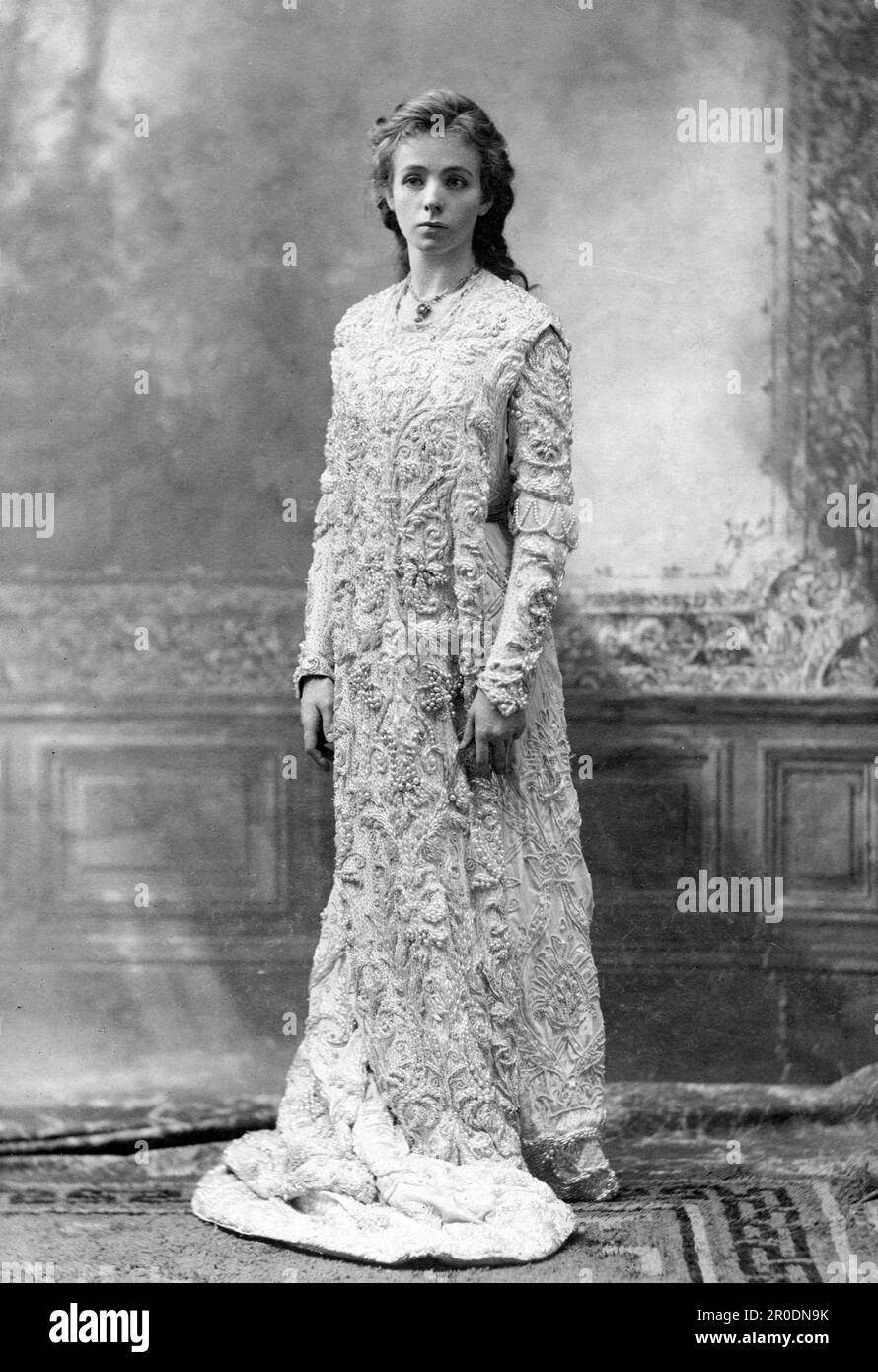 Maude Adams come Giulietta. Ritratto dell'attrice americana, famosa per aver suonato Peter Pan, Maude Ewing Adams Kiskadden (1872-1953), 1899 Foto Stock