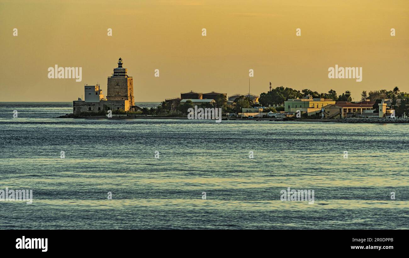 Torre della Lanterna di San Raineri a Messina, uno dei luoghi simbolici più antichi di Messina. Messina, Sicilia, Italia, Europa Foto Stock
