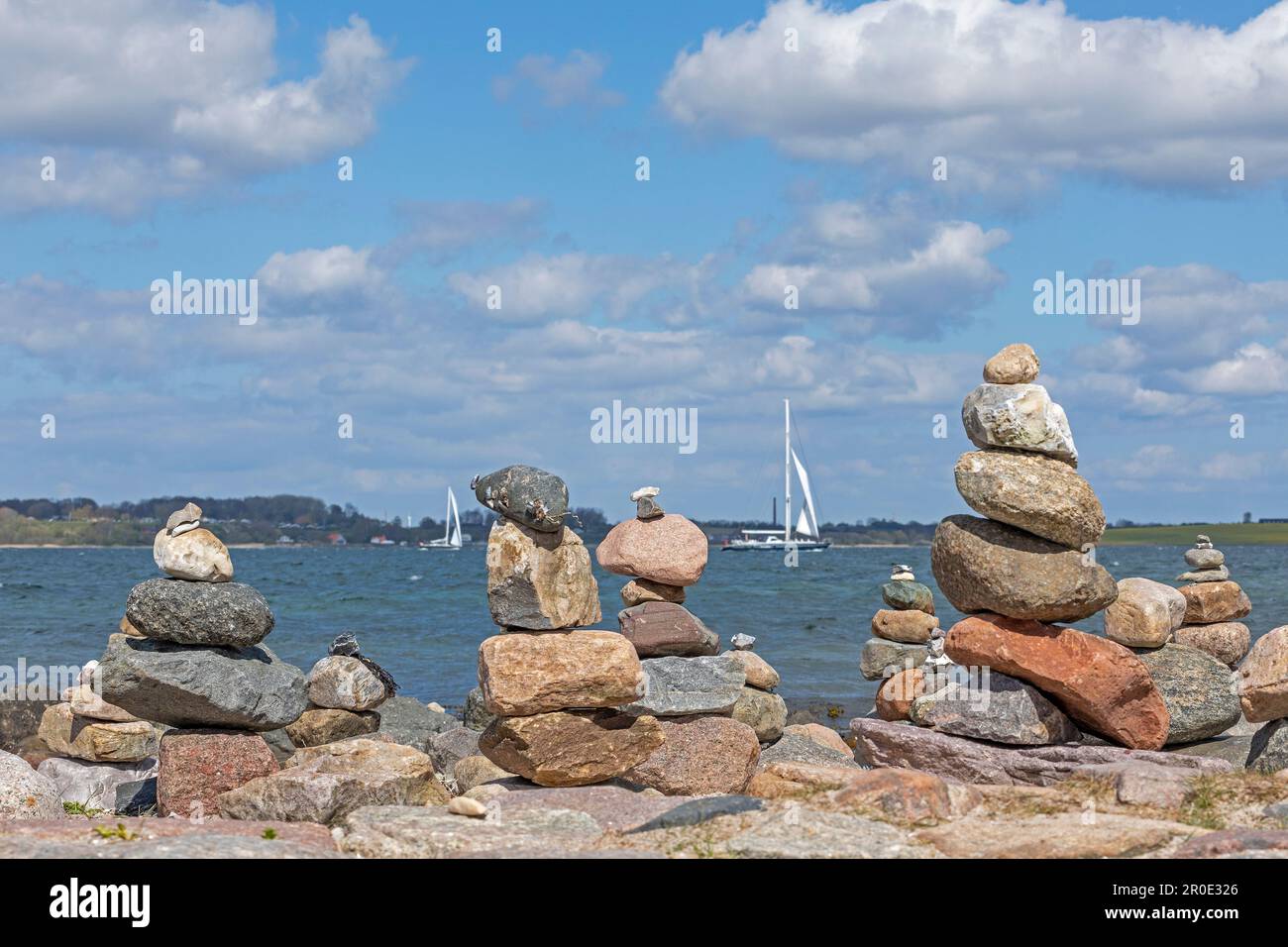 Caintrs, nella parte più settentrionale del continente tedesco, vista la Danimarca, barca a vela, Mar Baltico, Penisola Holnis, Schleswig-Holstein, Germania Foto Stock