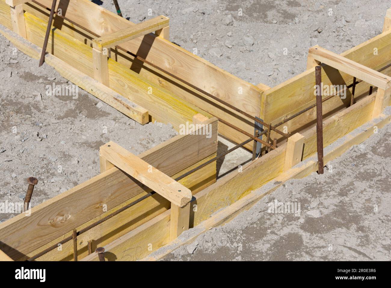 Cassaforma con rinforzo per fondazione di nastri Foto Stock