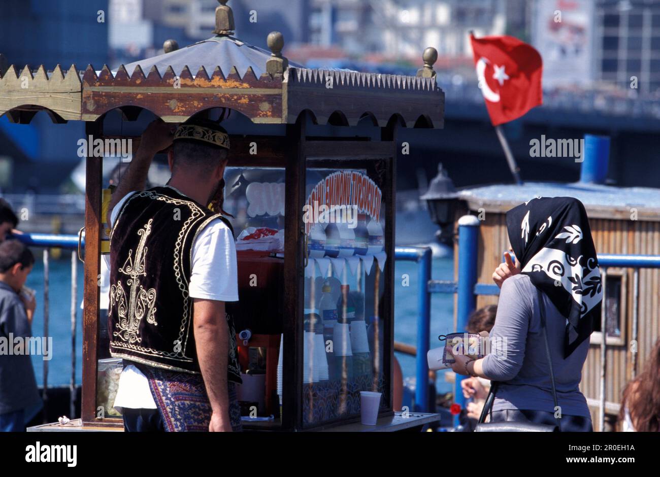 Ferryport, Bosforo, Eminoenue Istanbul, Turchia Foto Stock