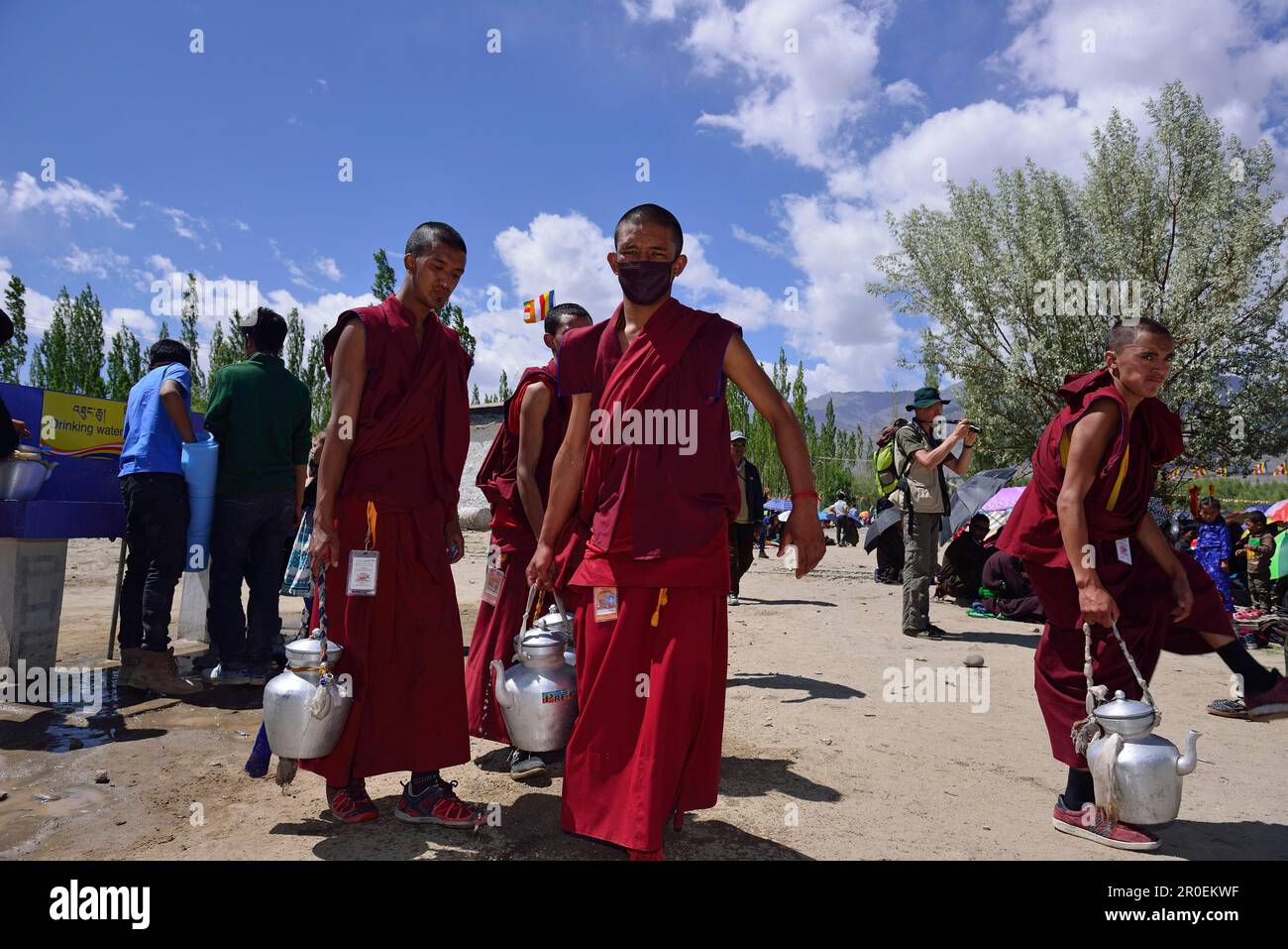 Monaci buddisti, iniziazioni di Kalachakra dal Dalai Llama, Choklamsar, Ladakh, Jammu e Kashmir, India Foto Stock