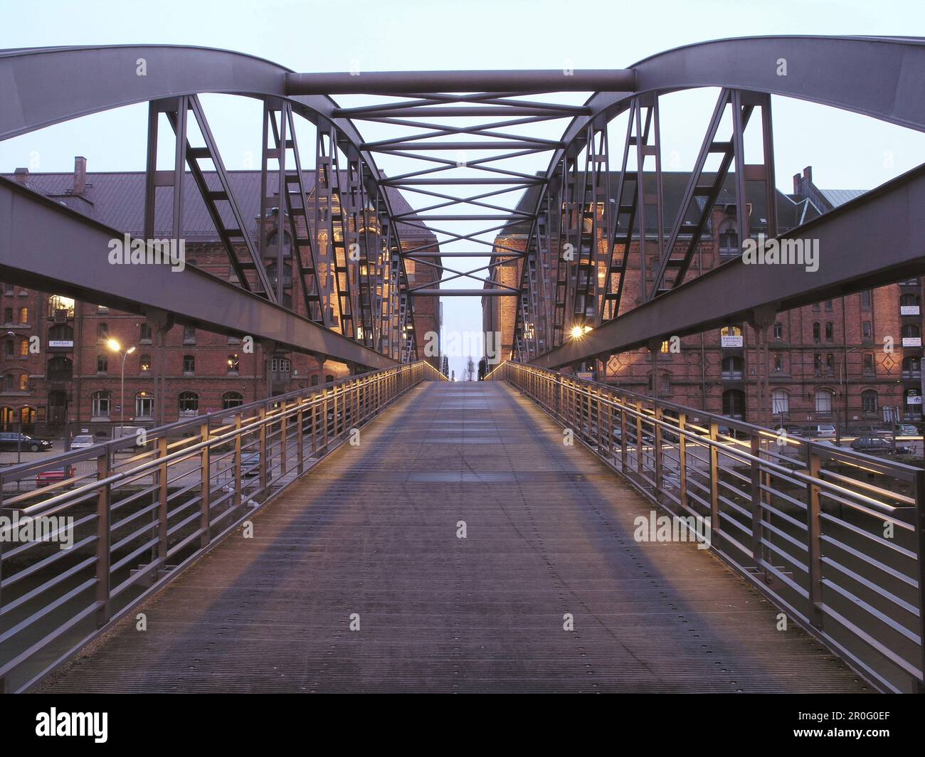 Ponte nel Speicherstadt (storehouse-città), Amburgo, Germania Foto Stock