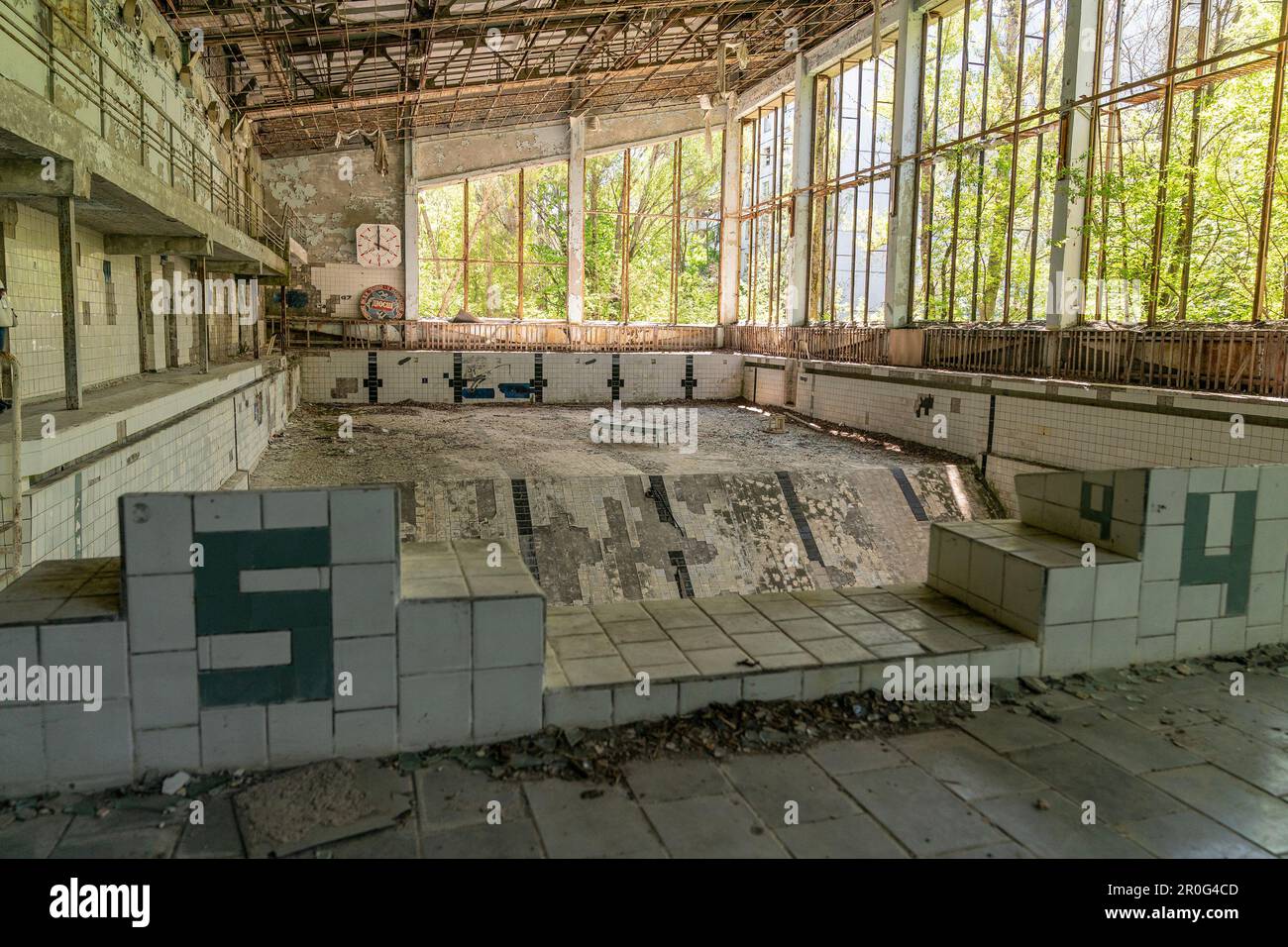 STATI UNITI. 06th maggio, 2023. Vista dell'interno della piscina nella città abbandonata di Pripyat in Ucraina il 6 maggio 2023 da dove tutti gli abitanti sono stati evacuati dopo il disastro sulla centrale nucleare di Cernobyl. (Foto di Lev Radin/Sipa USA) Credit: Sipa USA/Alamy Live News Foto Stock