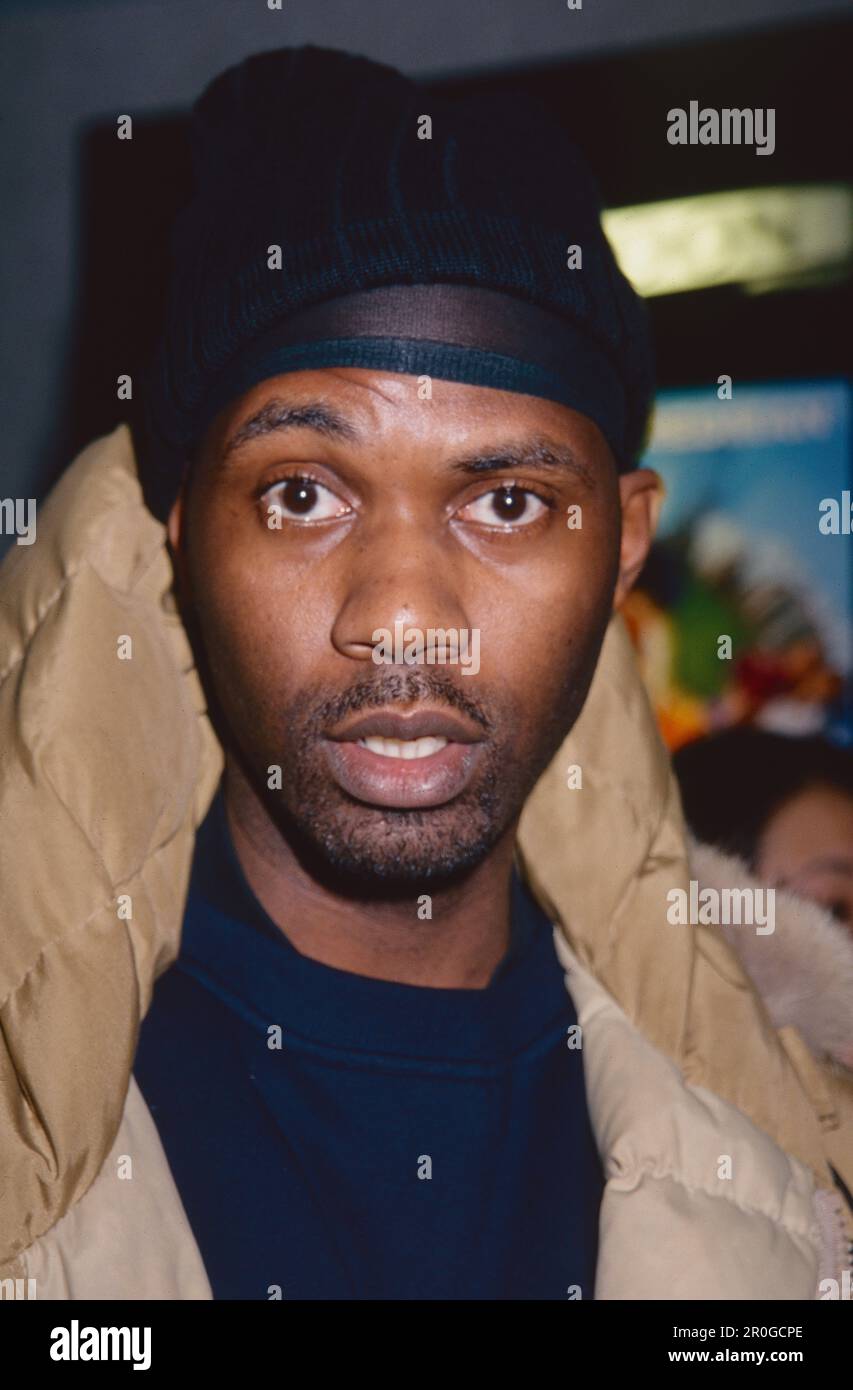 Jamel Irief, alias MastaKilla di Wu-Tang Clan, partecipa alla prima di 'How High' alla United Artists Union Square di New York il 10 dicembre 2001. Photo Credit: Henry McGee/MediaPunch Foto Stock