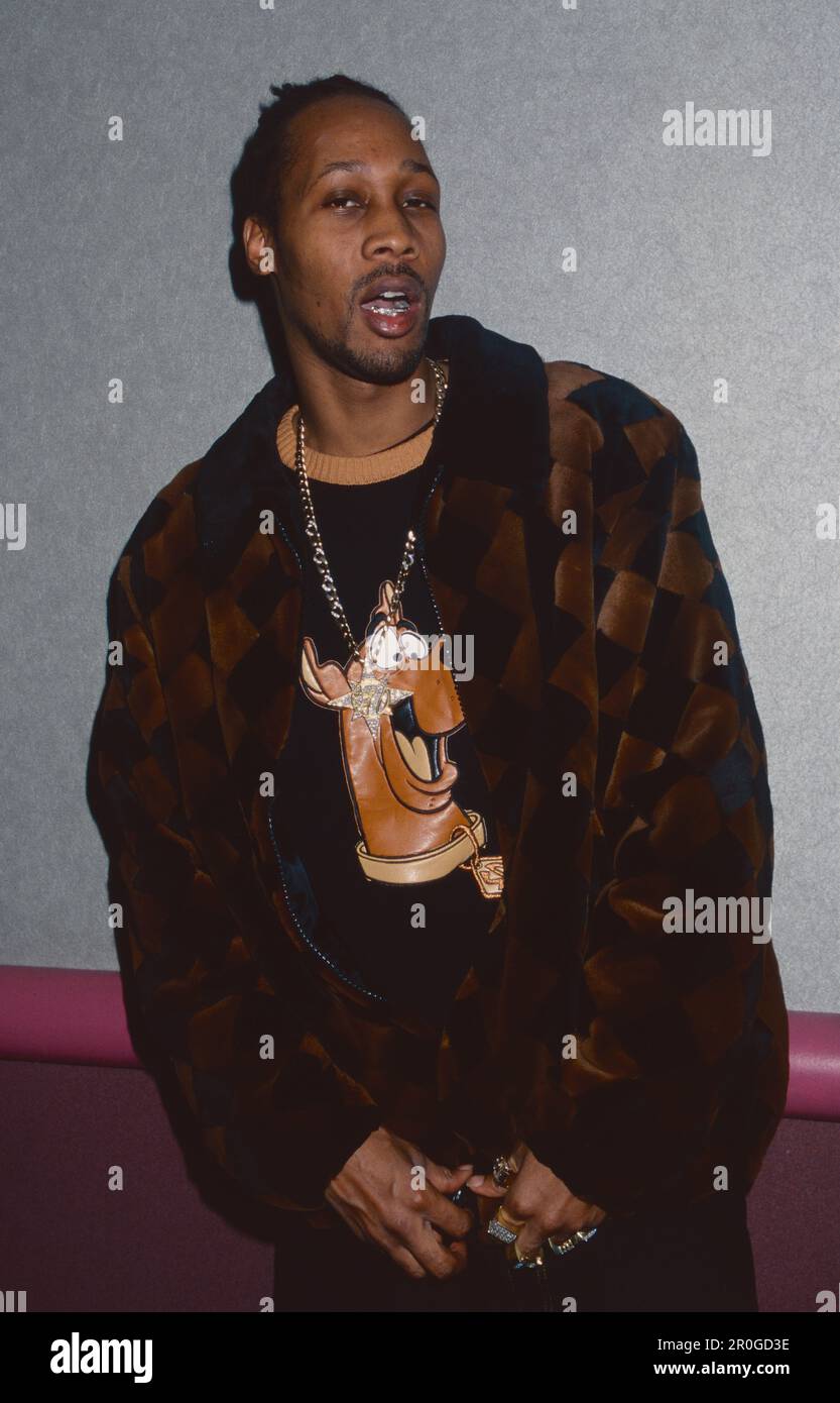 Robert Fitzgerald Diggs, alias RZA di Wu-Tang Clan, partecipa alla prima di 'How High' alla United Artists Union Square a New York il 10 dicembre 2001. Photo Credit: Henry McGee/MediaPunch Foto Stock