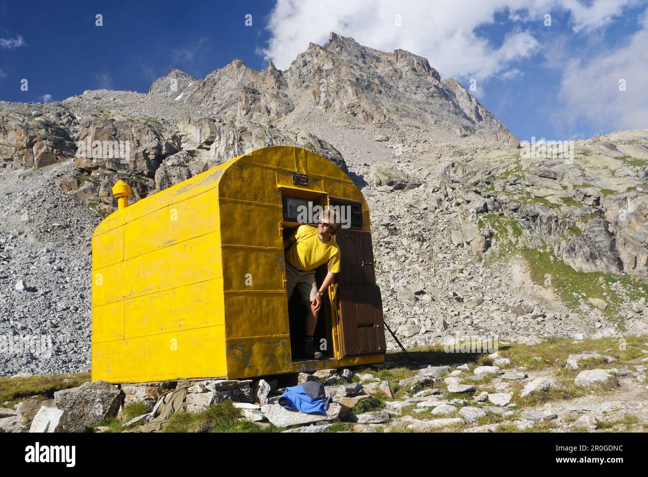Bivacco Ivrea, Vallone dei Gias della Losa, alta Via del Canavese, Piemonte, Italia Foto Stock