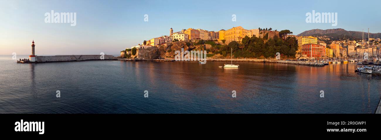 La talpa, avamposto faro e la Cittadella, Bastia, Corsica, Francia Foto Stock