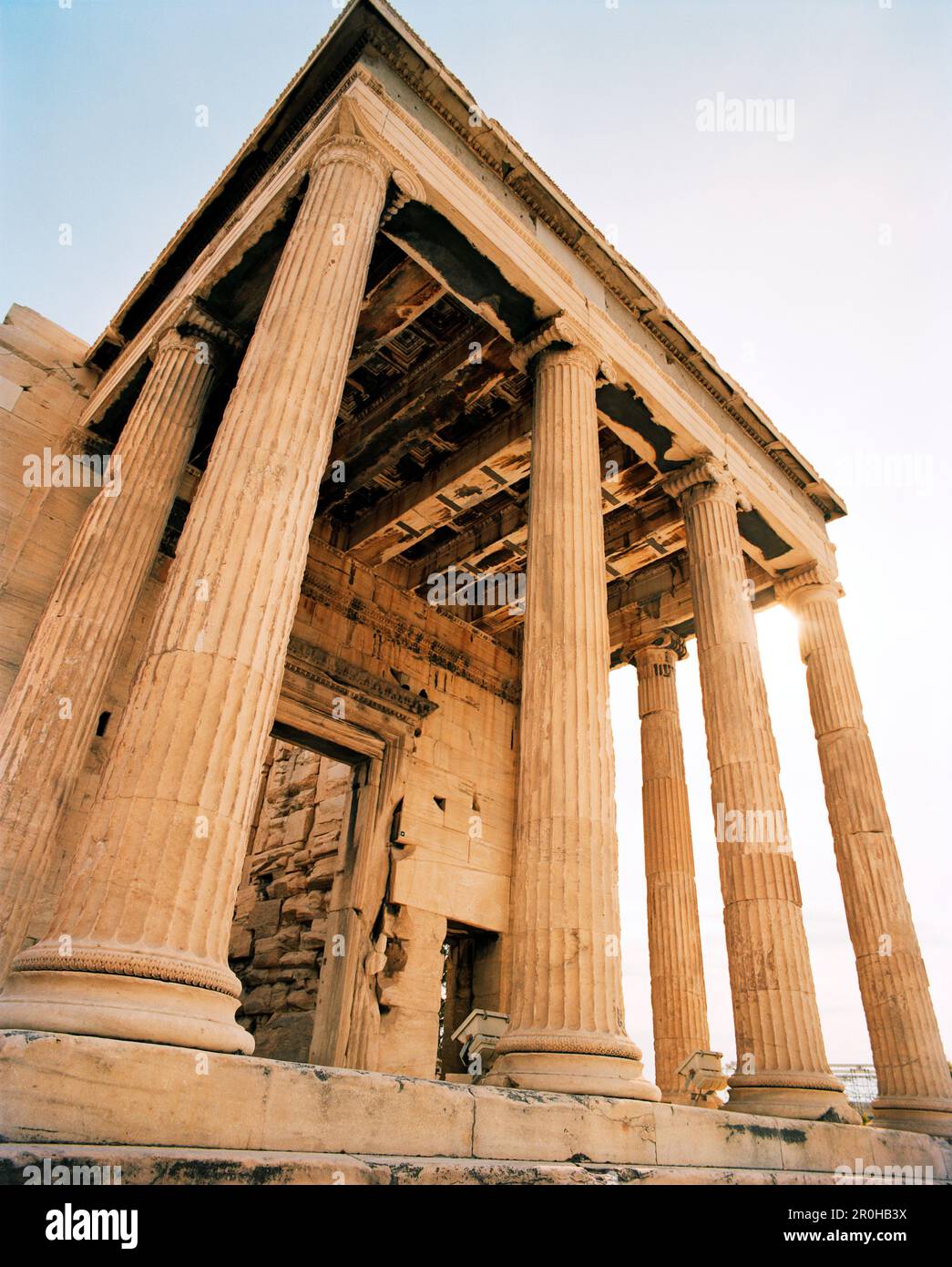 GRECIA, Atene, colonne all'Acropoli di Atene Foto Stock