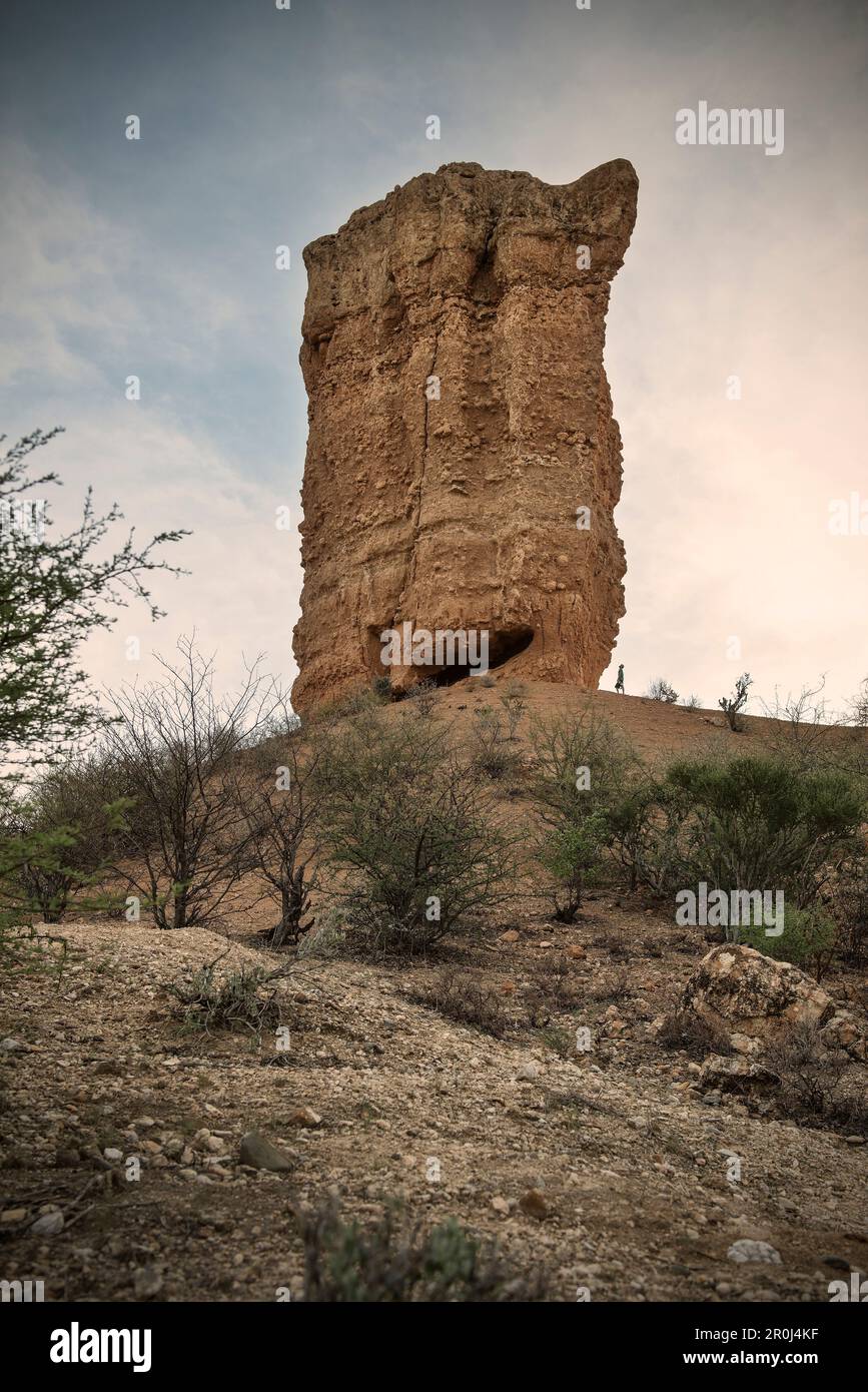 Vingerklip, bizzare formazione di roccia, Ugab Terrace, Ugab River, Namibia, Africa Foto Stock