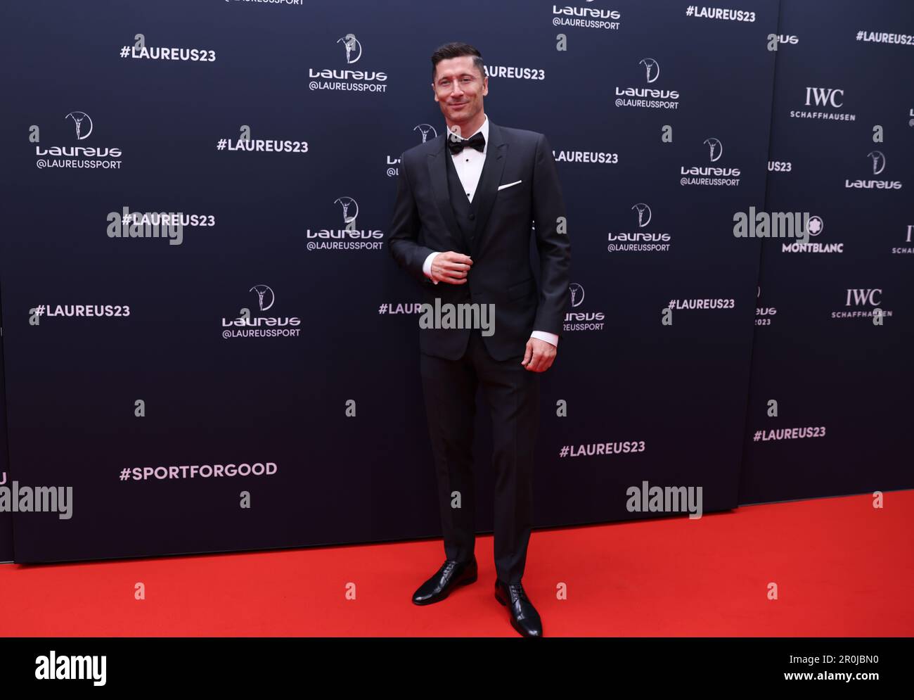 Parigi, Francia. 8th maggio, 2023. Il calciatore polacco Robert Lewandowski arriva al tappeto rosso prima della cerimonia del Laureus World Sports Awards 2023 a Parigi, 8 maggio 2023. Credit: Gao Jing/Xinhua/Alamy Live News Foto Stock