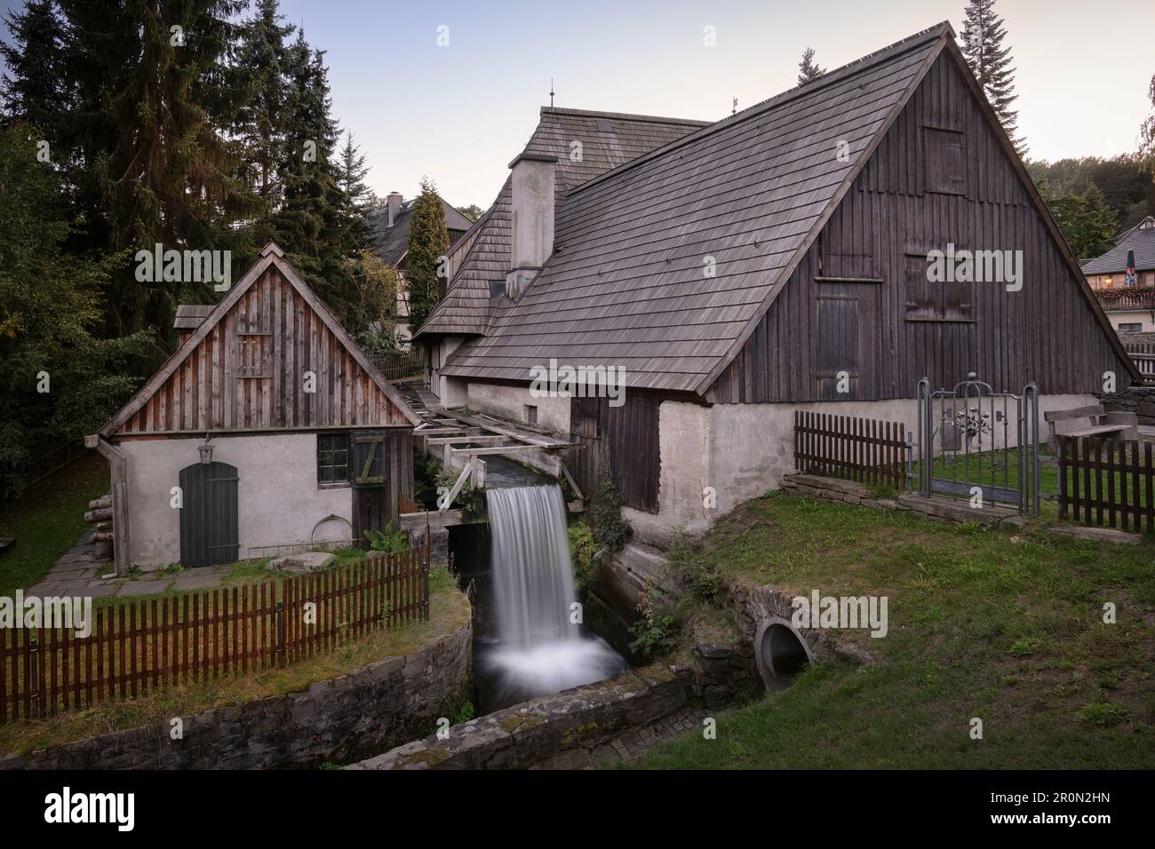 Mulino a martelli "Frohnauer Hammer", patrimonio mondiale dell'UNESCO Montanregion Erzgebirge, Frohnau, Annaberg, Sassonia Foto Stock