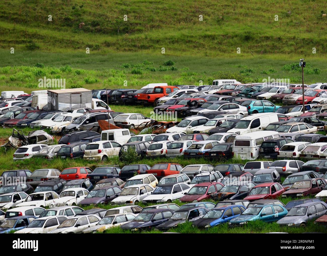 Cimitero automobilistico in Brasile, Sud America Foto Stock