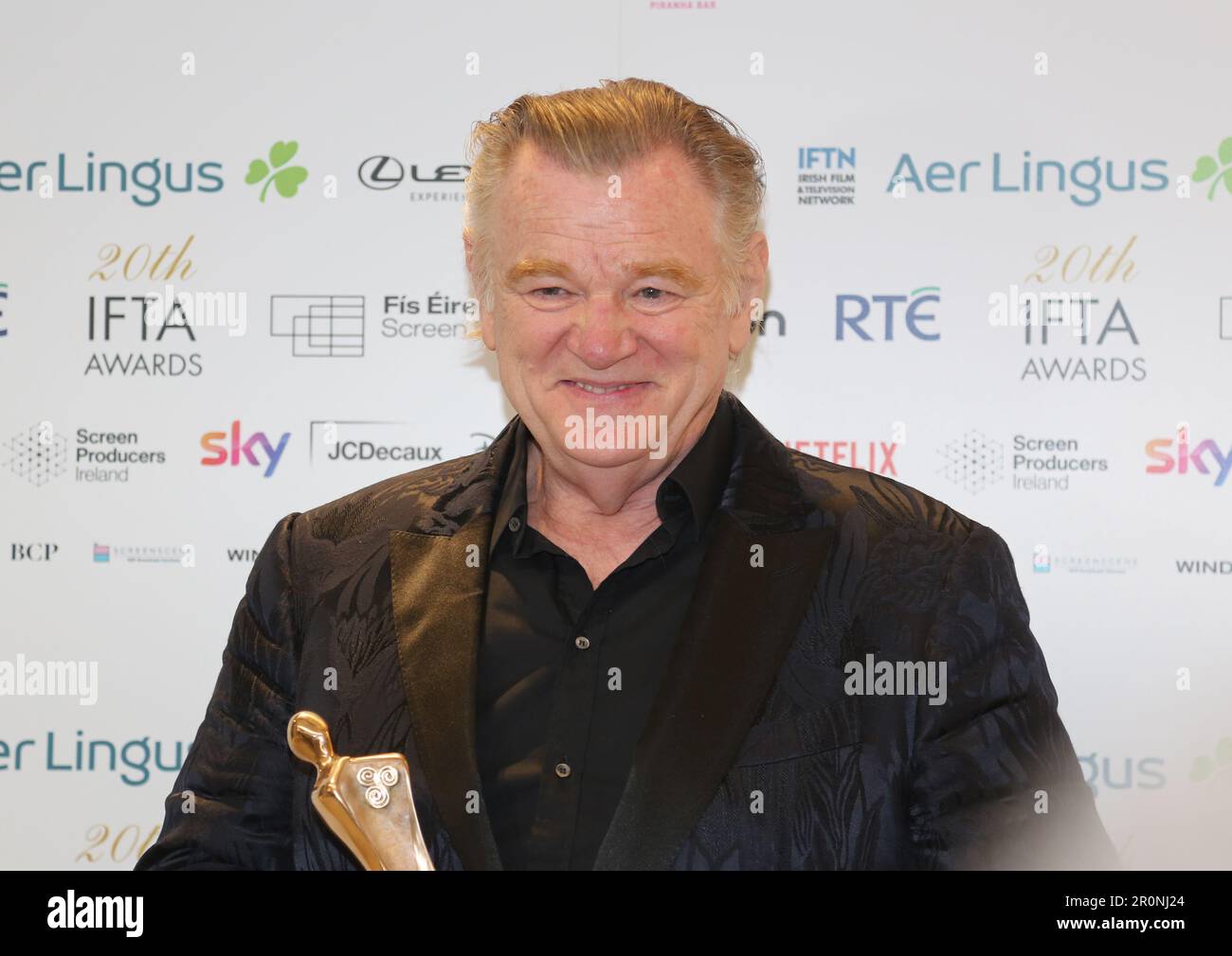 Dublino, Irlanda. 7th maggio 2023. Brendan Gleeson vince il miglior attore di sostegno - Film per i Banshees di Inisherin ai vincitori del Fotocall dell'Irish Film and Television Awards (IFTA), Dublin Royal Convention Centre. Credit: Doreen Kennedy/Alamy Live News. Foto Stock