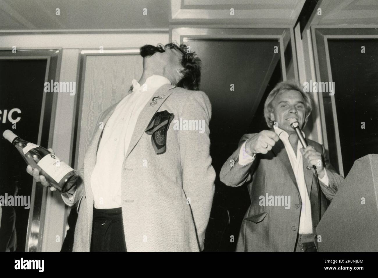 Attori e comici inglesi Billy Connolly e Freddie Starr, Regno Unito 1980s Foto Stock