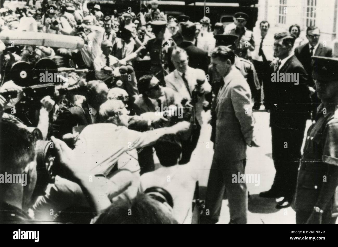 Rhodesiano PM Ian Smith parlando con i giornalisti, Salisbury, Rhodesia 1966 Foto Stock
