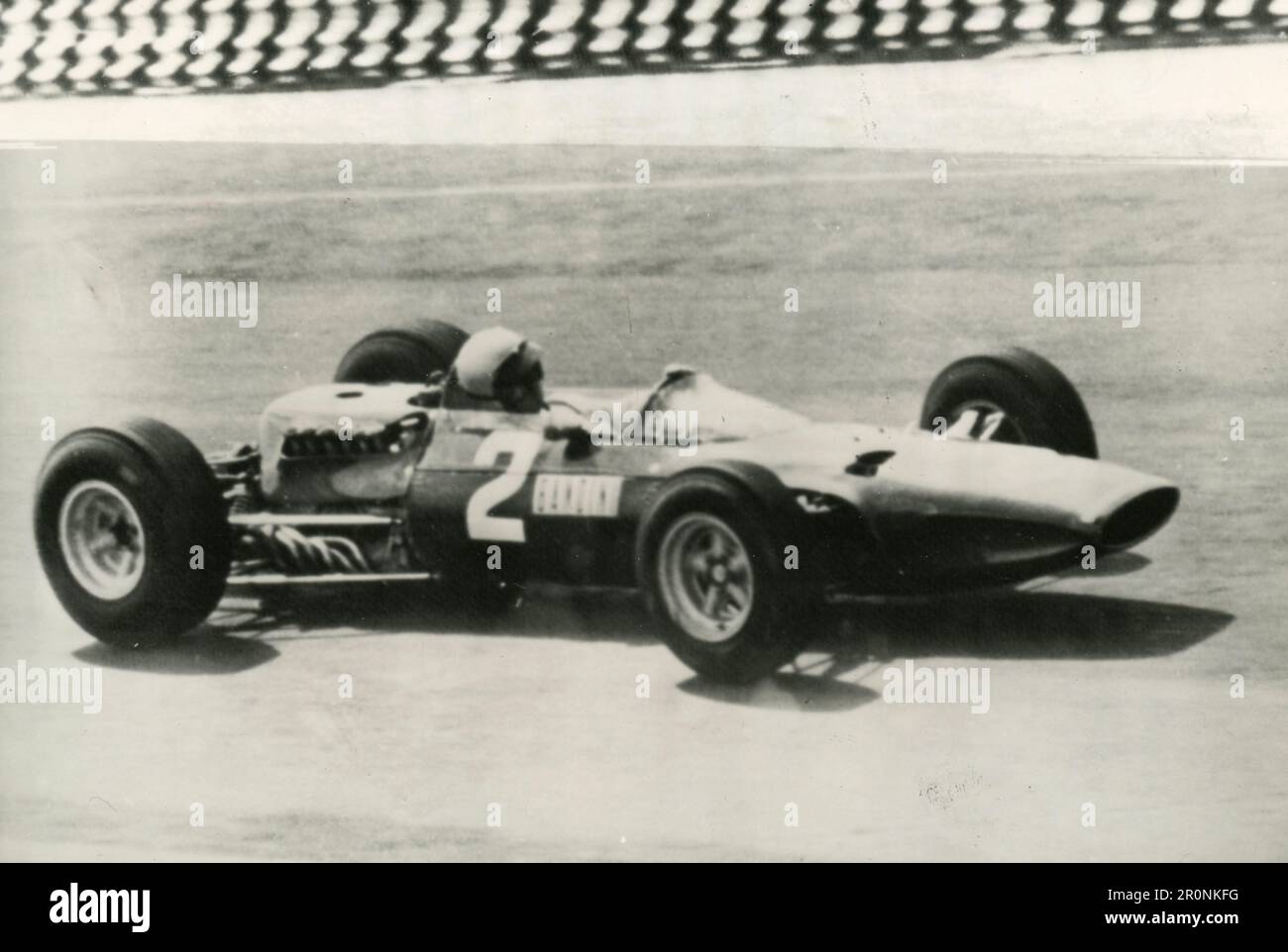 Il pilota italiano Lorenzo Bandini con la Ferrari 1512 N.2, 1965 Foto Stock